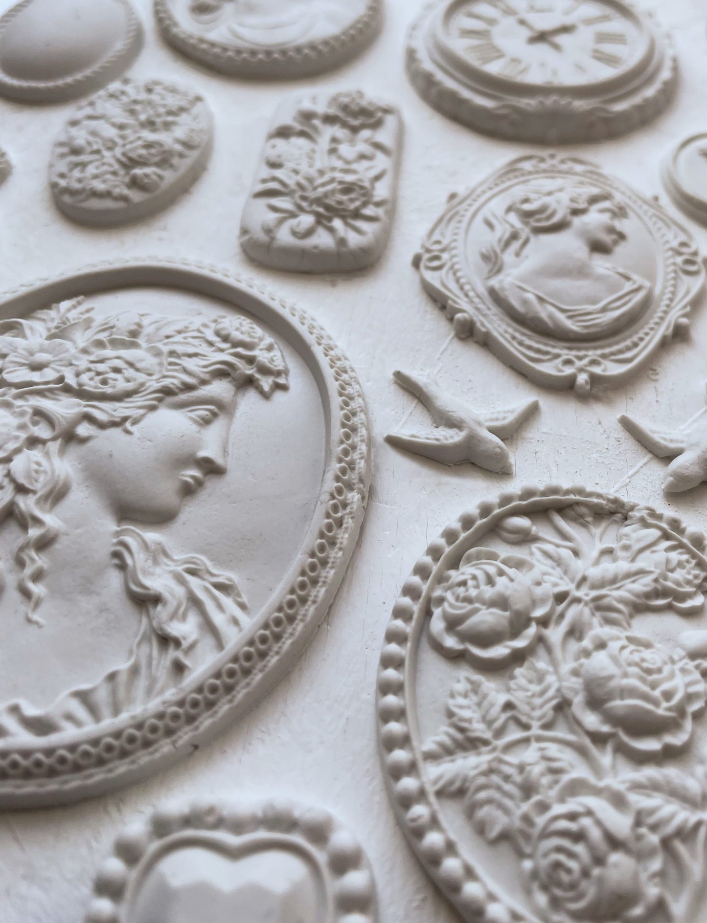 CAMEOS 6X10 IOD MOULDS