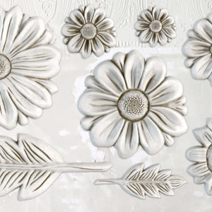 He Loves Me 6x10 IOD Decor Moulds™