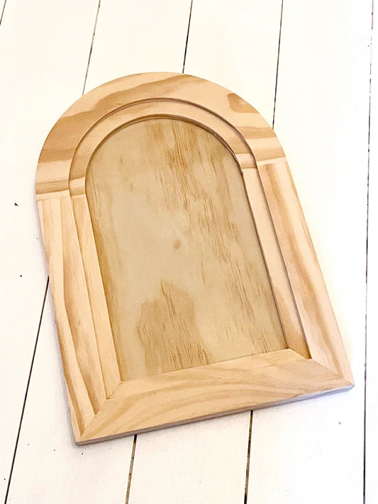 Arched Wood Gallery Plaque IOD 11x16