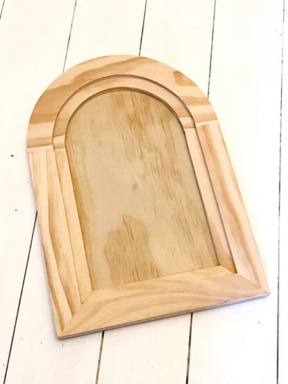 Arched Wood Gallery Plaque IOD 11x16